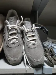 ニューバランス 204L スウェード マッシュルーム アリッド ストーン 240 クリーム タグ付き