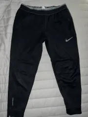 ナイキ プロ 新モデル ランニング フットボール パンツ xl