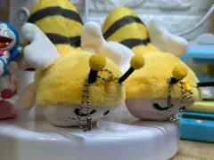 クレヨンしんちゃん マグネット みつばち キーホルダー SET セット (2個 まとめ売り)