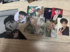 SEVENTEEN ウジ トレカ 付属品 まとめ 出品 (写真3枚)