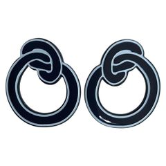 Item thumbnail for item 3d40ce5f-f7fa-4a0f-bfbd-d291e02b20a9