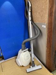 Item thumbnail for item df54bedc-2a74-4345-9f1b-f83a226b2eac