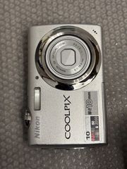 Nikon ニコン COOLPIX クールピクス S220 起動確認済み 現状品 - メルカリ