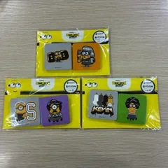 ミニオン３　四角い缶バッジ　2個×3点セット＝6個
