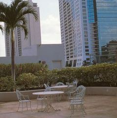 Item thumbnail for item b78661e1-ffbb-4321-901a-140b5ca4d256