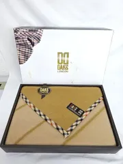 ☆DAKS 膝掛け 毛100％ 新品 未使用品 箱付き☆のサムネイル