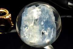 サファイア 原石 約5.40ct 鉱物標本 コランダム スリランカ産 淡色