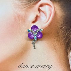 Item thumbnail for item 9301a9b2-88d0-4f01-a9f5-95afb277ff61