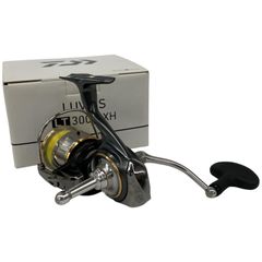 Daiwa SALTIGA Z30 両軸(ベイト)リール 本体 - メルカリ