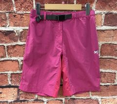 Item thumbnail for item b31397b2-2fb4-46e8-a9e6-cee88106d0ce