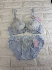 ♡新品 ラスト1点♡C70 水彩フラワー シフォンフリル U字ワイヤー ブラ＆ショーツセット　【倉庫B】