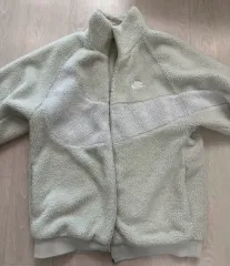 ナイキ ビッグ スウッシュ フリース XL (白 限定モデル)