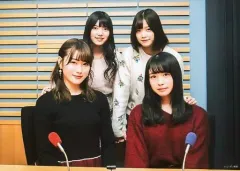 【中古】生写真(乃木坂46) 上村莉菜・長濱ねる・守屋茜・渡邉理佐/横型・上半身・両手下・2Lサイズ/【20171208更新】/欅坂46 こちら有楽町星空放送局 こんぷりんブロマイド