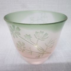 入手困難！Cascade工房 白石寿男 作／ぐい呑み／彫刻硝子／本物志向／一点物 入手困難！Cascade工房 白石寿男／彫刻硝子 ぐい呑／アンティーク