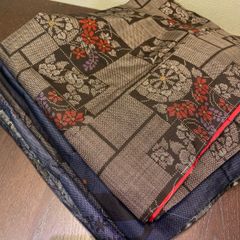 まとめ売り】正絹大島紬7枚 リメイク素材 ハンドメイド向け - メルカリ