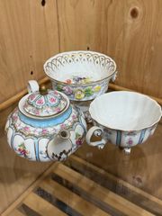 Item thumbnail for item 8bcdced8-cb4f-42c8-ad34-16495ff75731