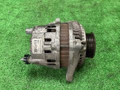 いすゞエルフ 4JZ1 用ジェネレータ24V90A純正品番8983638371 - メルカリ