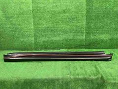 ジムニー JB23W 左ドアモールサイドステップ 24-99064-879 LH - メルカリ