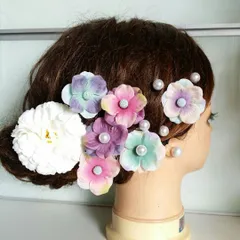 特別価格♪可愛らしいお花の髪飾り 成人式 結婚式 和装に【030】