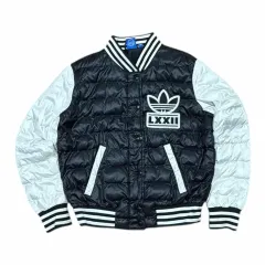 (W)アディダス BIG トレフォイル スタジャン ダウン ジャケット