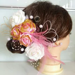 ピンク×白の可愛らしい髪飾り 成人式 結婚式 卒業式に【021】
