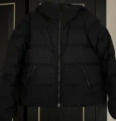 UNDER ARMOUR アンダーアーマー ショートダウン ブラック フード アウター ダウン