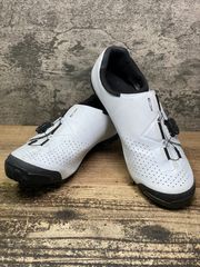 Item thumbnail for item 105b5c59-67ff-4753-8a9e-0df2e58e7ec1