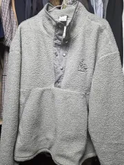 ナイキ ジップアップ 出品