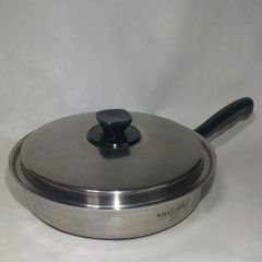 Item thumbnail for item 6cf51ac6-ea4d-423b-8698-a2ad9db93dcf