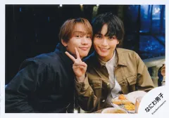 【中古】生写真(STARTO) なにわ男子/大西流星・藤原丈一郎/横型・上半身/シングル「I Wish」MV＆ジャケ写オフショット/公式生写真