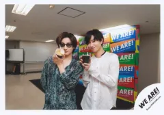 【中古】生写真(STARTO) SixTONES・Snow Man/京本大我・阿部亮平/横型・上半身/「WE ARE! Let’s get the party STARTO!!」バックステージフォト/公式生写真