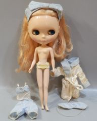 Item thumbnail for item 83152bd5-3f14-457a-8dca-cf6c4365f75f