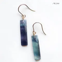 No.755✨天然石✨フローライトの一粒ピアス　イヤリング