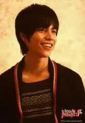 【中古】生写真(ジャニーズ) 7WEST/重岡大毅/バストアップ・衣装黒・顔右向き・口開き・背景ベージュ/Kansai Johnny’s Jr. X’masコンサート 2012 in松竹座