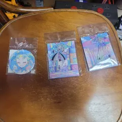 ワチュ・フリーマジック・マム・アクリル・キーホルダー2種と、ケン・ベジ3個・セット