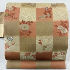 Item thumbnail for item ce2a5dd1-ed27-45fa-9c6a-9d0a5bcd8b38