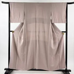 色無地 身丈155cm 裄丈64.5cm M 袷 地紋 鱗 薄小豆 正絹 優品 一つ紋 【中古】