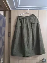 カーキ Aライン 밴딩 スカート