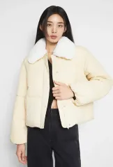 MIXXO クロップド カラ パファー