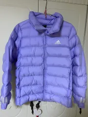 アディダス ダウンジャケット 出品