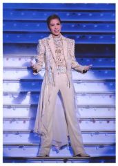 Item thumbnail for item cbf41d5d-2396-475a-8b85-a7bdeb56eb06