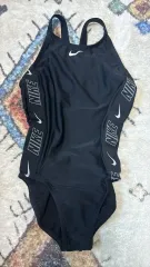 ナイキ ロゴテープ パストバッグ 水着