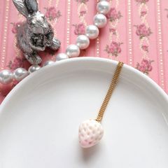 Item thumbnail for item 1299d016-94a4-4c73-ad5a-227b72837bdd