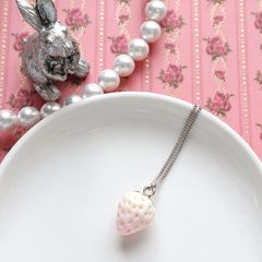 Item thumbnail for item 7325b11c-2c92-484b-a239-1e4af2ca7314