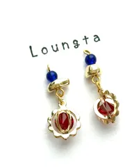 3860限定1‼️ クリスタルチャームレッドとチェコビーズピアス ブルー 小ぶりピアス 樹脂ピアス