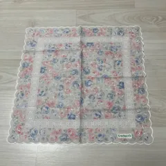 未使用 cacharel キャシャレル 花柄ハンカチのサムネイル