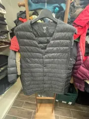 UNIQLO U 軽量ダウンベスト ブラック XL