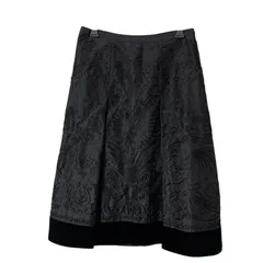 ZK19【美品】EPOCA エポカ Aラインミディスカート 総柄刺繍 ブラック サイズ38