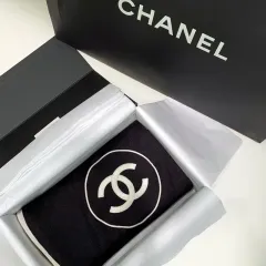 CHANEL シャネル カシミア シルク 円型 CC ロゴ ブラック スカーフ (ジェニ マフラー)