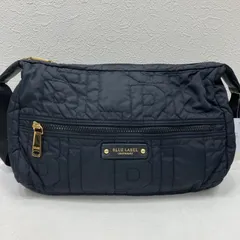7983　BLUE LABEL CRESTBRIDGE　 ブルーレーベルクレストブリッジ　 ショルダーバッグ　斜めがけ　 キルティング　ブラック系　黒　 ナイロン　軽量　レディース